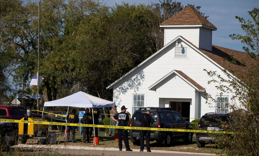 EPN lamenta matanza en Sutherland Springs, Texas