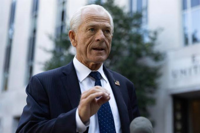 Gobierno de EU retrasa anuncio de aranceles recíprocos