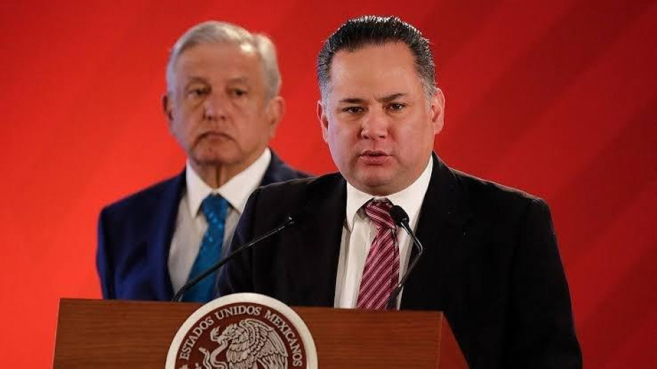 AMLO impide que Santiago Nieto compita por gobernatura de Querétaro