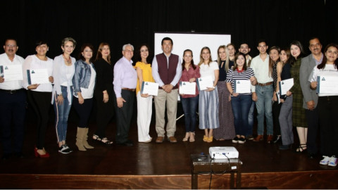 Sedena dona 20 mil pesos a la Cruz Roja