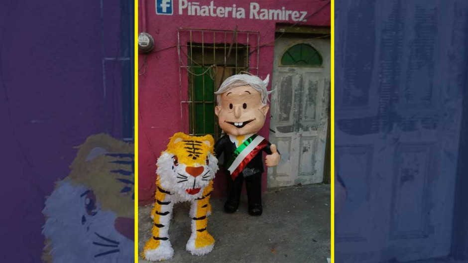Llega AMLO ¡con todo y tigre!