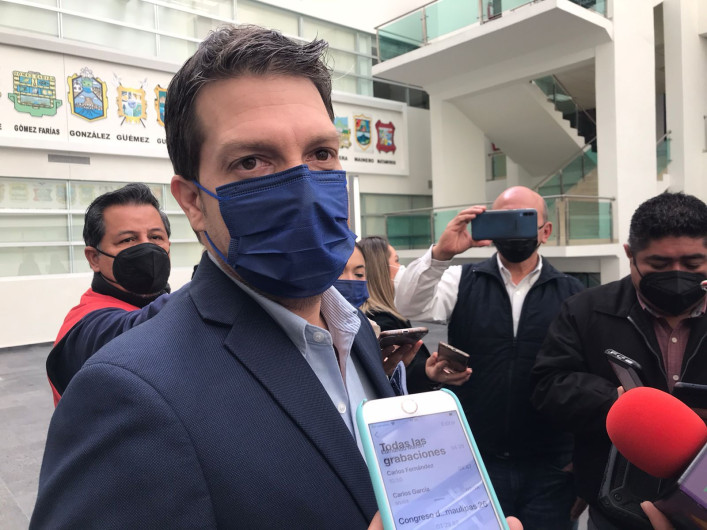 Se separa el “Cahorro” de la coordinación de diputados del PAN