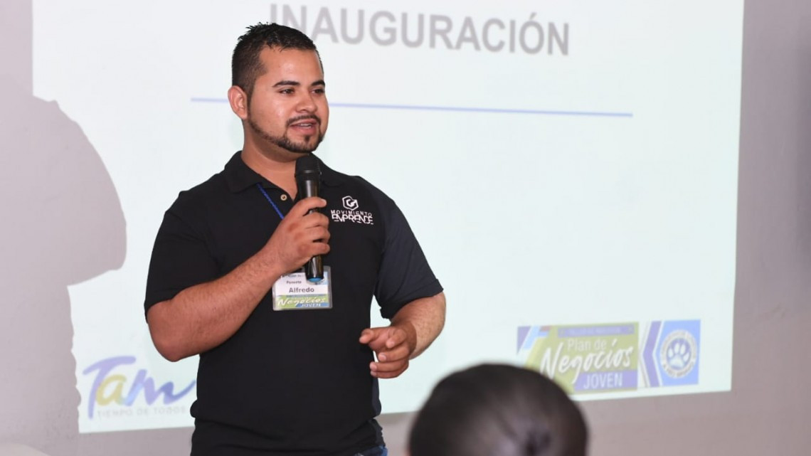 Impulsa Gobierno Municipal a jóvenes emprendedores