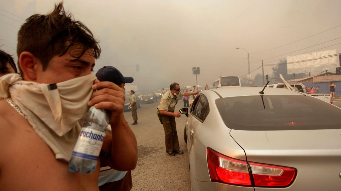 Colombia ofrece a Chile apoyo para combatir incendios forestales