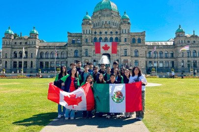 Estudiantes del CeINA UAT viven experiencia cultural en Canadá