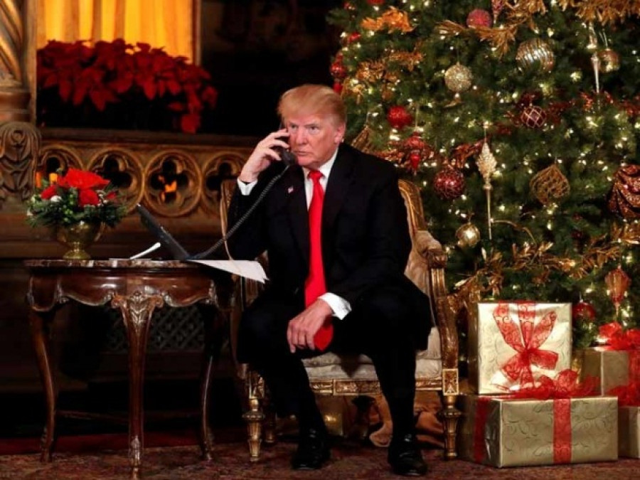 Trump envía mensaje navideño