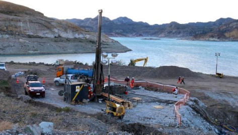 Continúa búsqueda de dos mineros atrapados en Chile