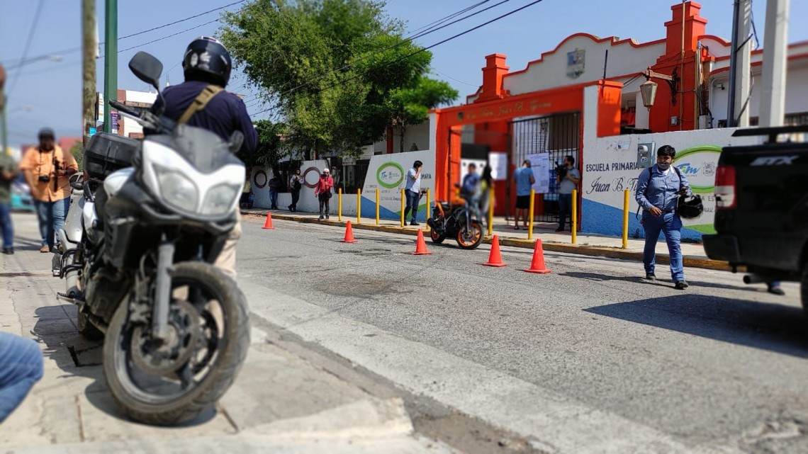 Reportan a menor con arma de fuego en escuela primaria de Ciudad Victoria 