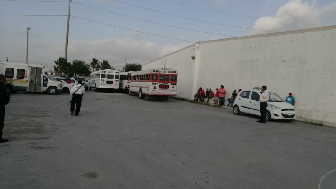 Policía Estatal realiza operativo en contra de taxis y peseras en Matamoros