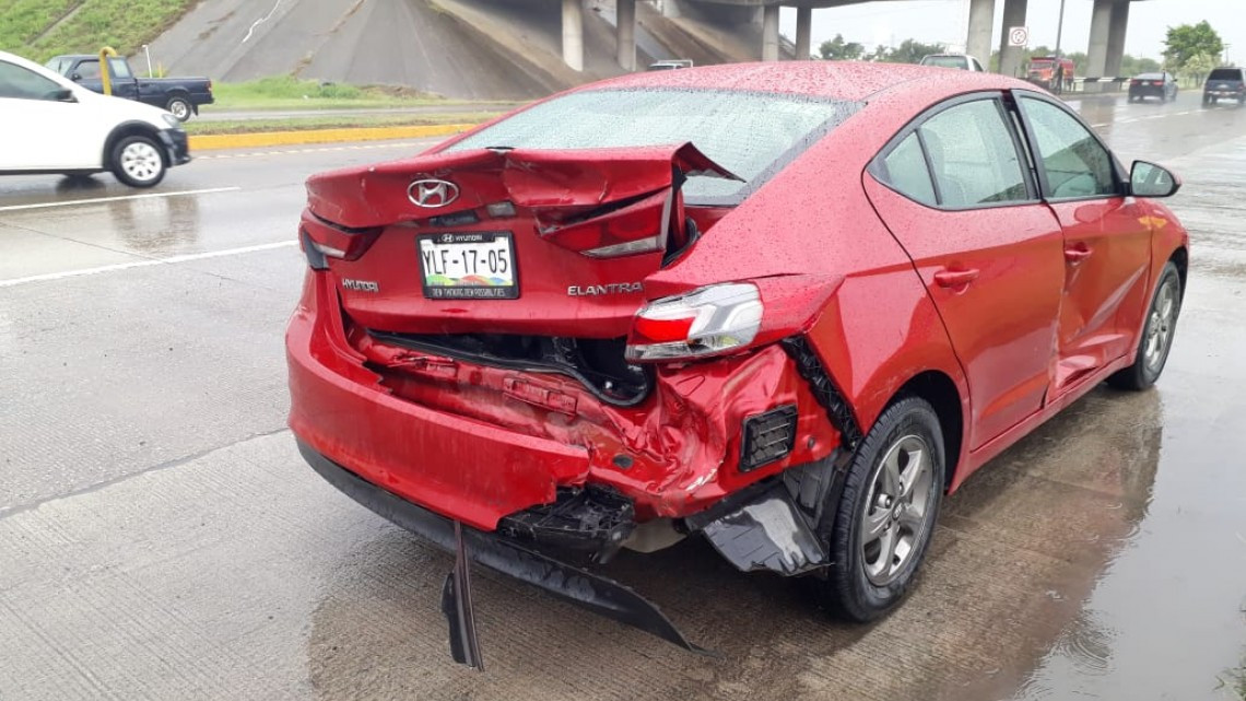 Se disparan accidentes vehiculares, tras fuerte lluvia.