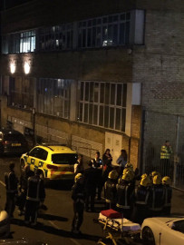 Atacan discoteca con ácido en Londres