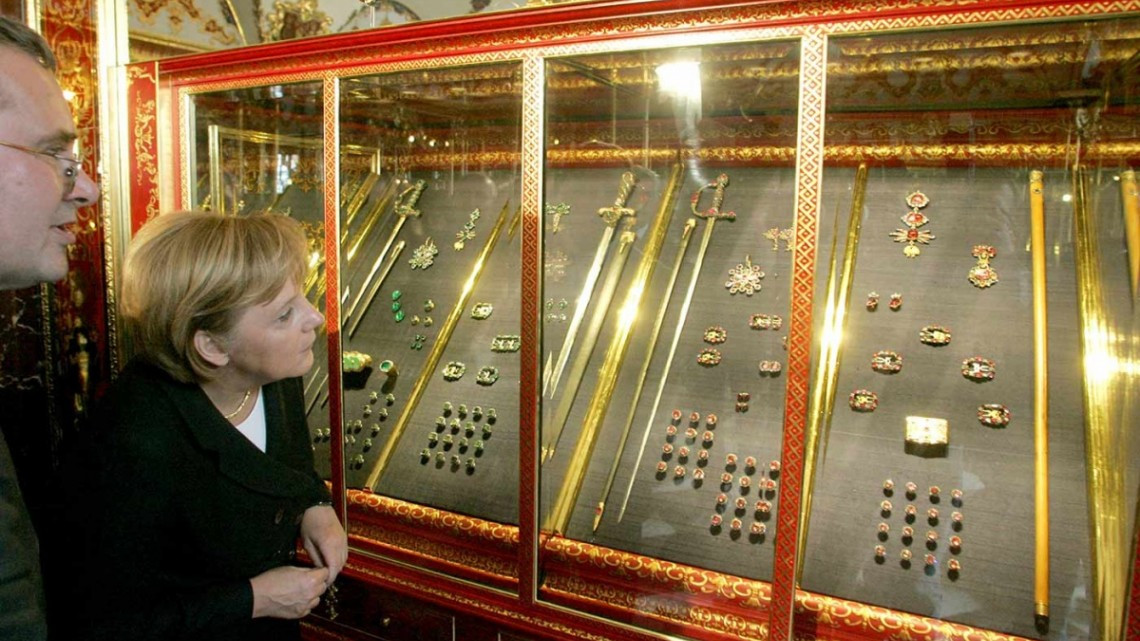 Roban joyas de valor “incalculable” en Alemania