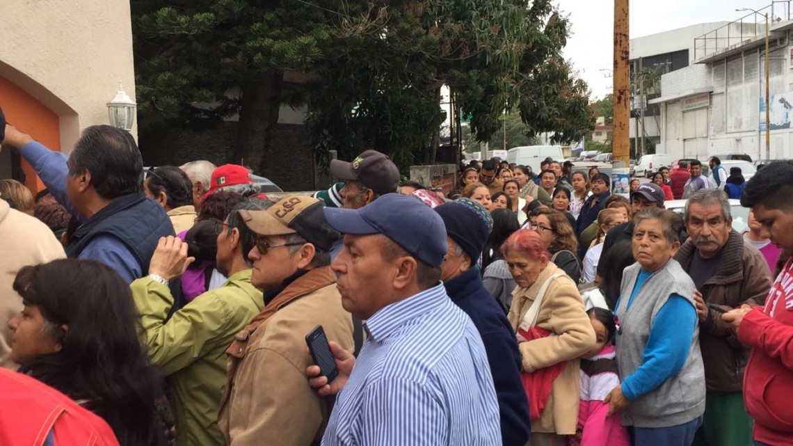 Arranca entre gritos y empujones selección de regidores en Morena