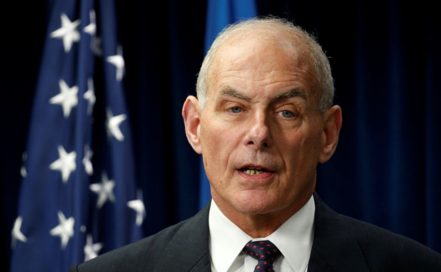 Baja 40% detenciones de inmigrantes en frontera EEUU - México: John Kelly