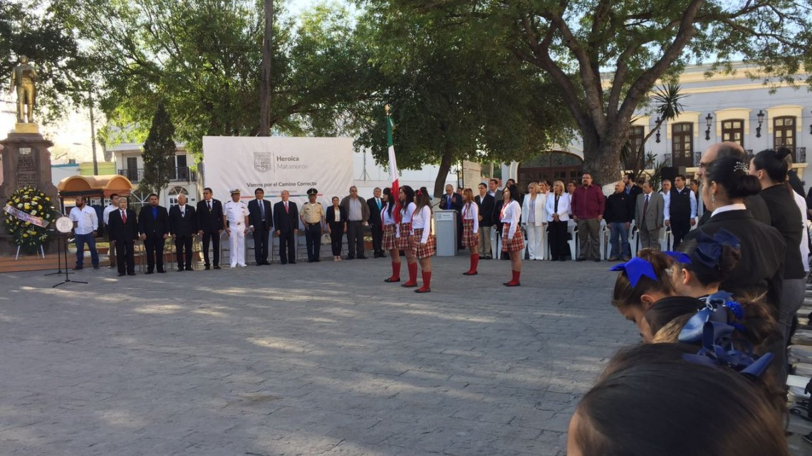 Conmemoran el natalicio de "Benito Juárez García"