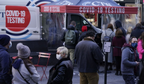 Lamenta Joe Biden que pandemia registre en EU un millón de muertos