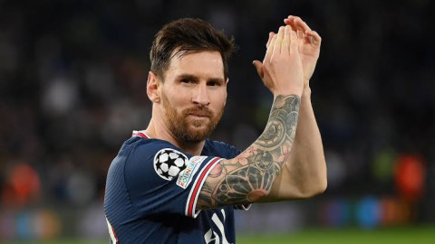 Lionel Messi da positivo a COVID-19