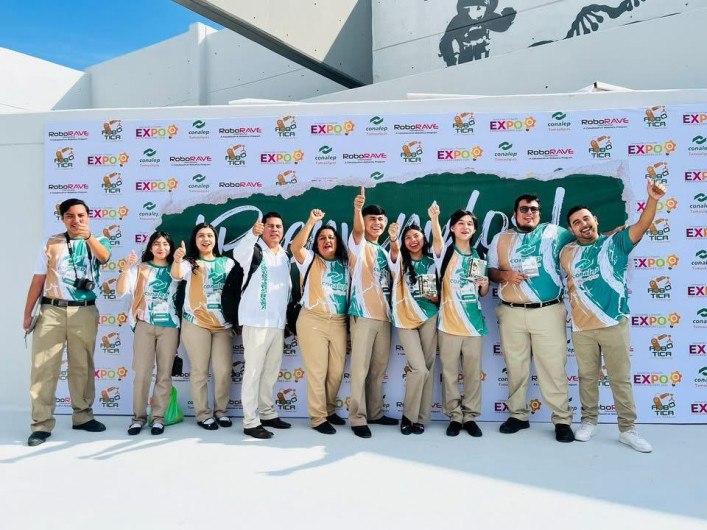 Impulsa CONALEP a estudiantes en las ciencias con Expo Emprendedores y Concurso de Robótica 2025
