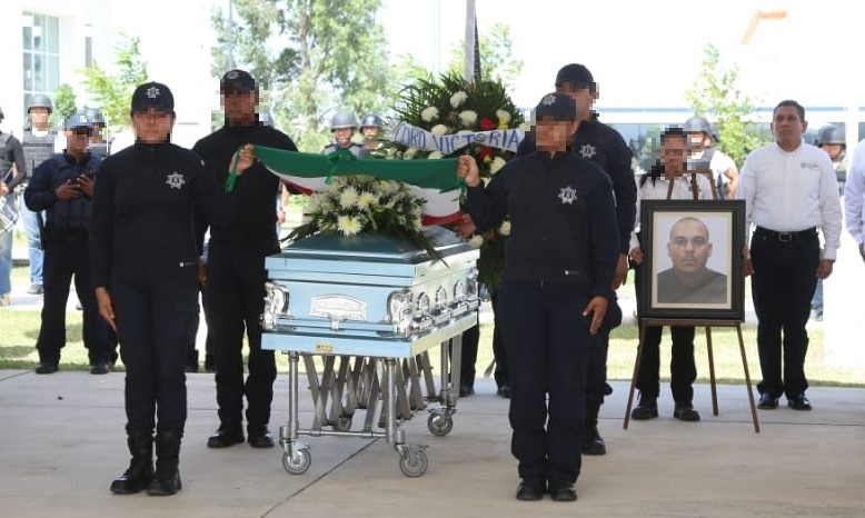 Despiden con honores a Policía caído