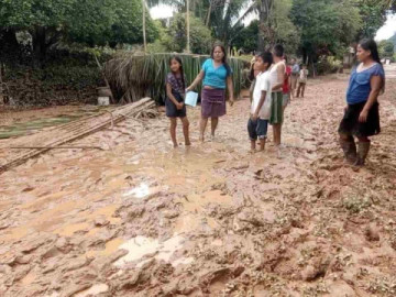 Inundaciones y contagios atentan contra la salud de indígenas oaxaqueños