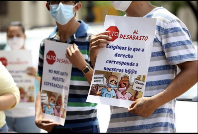  Dan 24 horas a SHCP y SS para abastecer medicamentos contra el cáncer