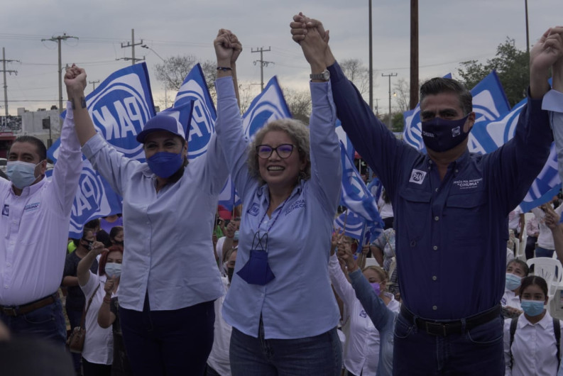 Se presenta con fuerza Claudia Pacheco en el Distrito IV