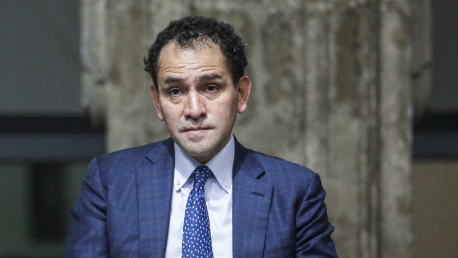 Arturo Herrera informa que se discutirá el pacto fiscal