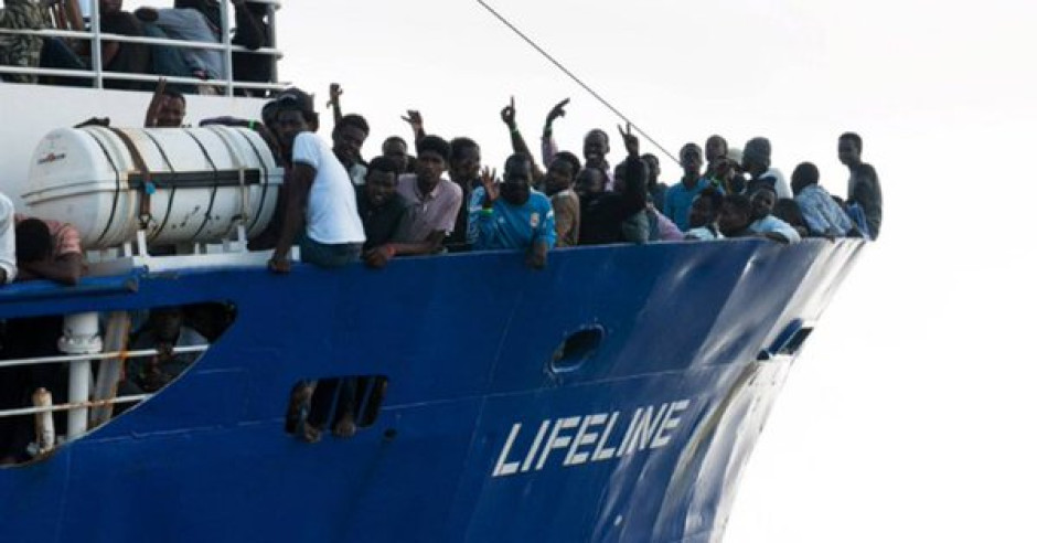 Francia acoge a 78 inmigrantes africanos rescatados en el Mediterráneo