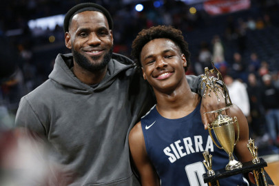 Bronny James, hijo de LeBron James, sufre paro cardíaco durante entrenamiento