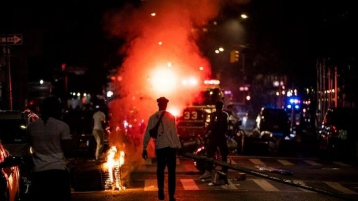 Protestas por asesinato de Floyd no paran y cruzan fronteras