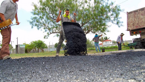 Obras Públicas trabaja en bacheo
