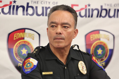 Revelan motivo de suspension del jefe de policía de Edinburg