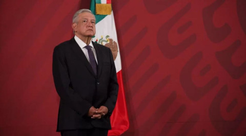 Cancela AMLO gira por el norte del país tras fallecimiento de su hermana 