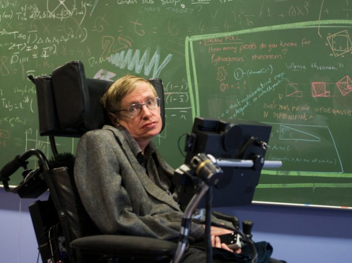 Stephen Hawking publica en Internet su tesis doctoral