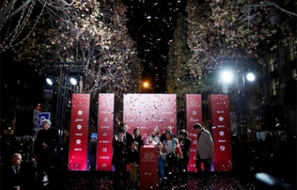 París recibirá nuevo año con iluminación navideña y espectáculo luminoso 