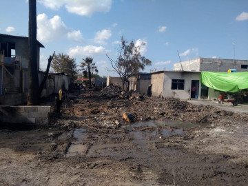 DIF apoya a familias afectadas por incendio