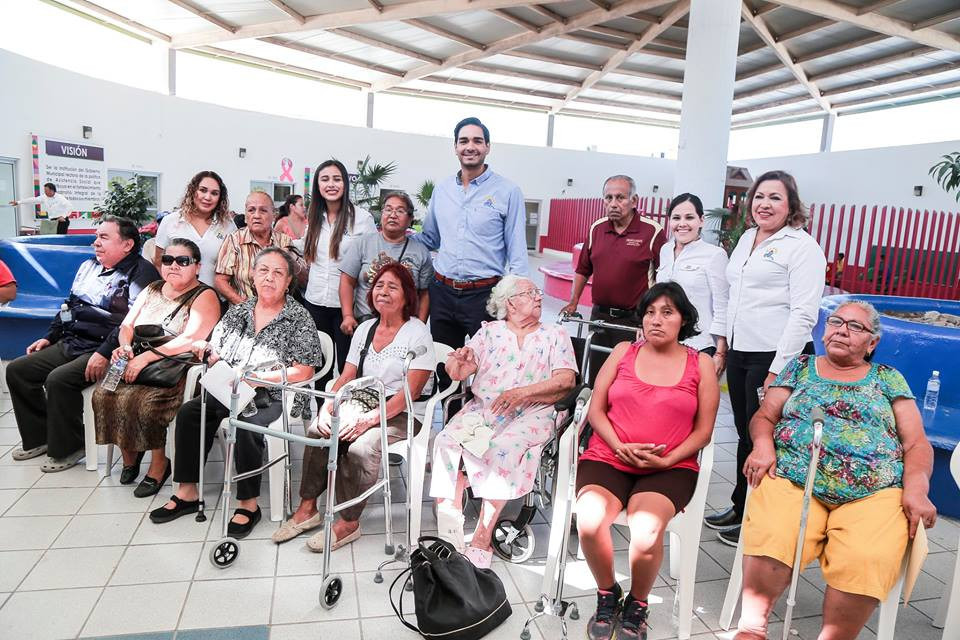 DIF Reynosa y Tamaulipas entregan aparatos funcionales