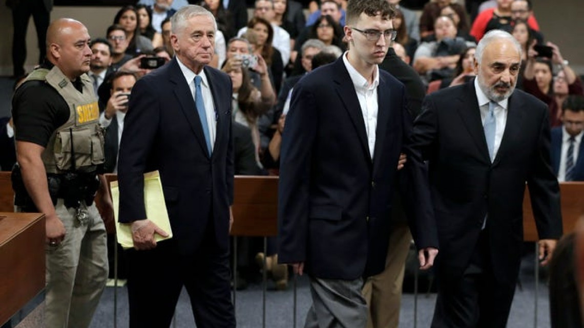 Presunto tirador de atentado en El Paso se declara inocente