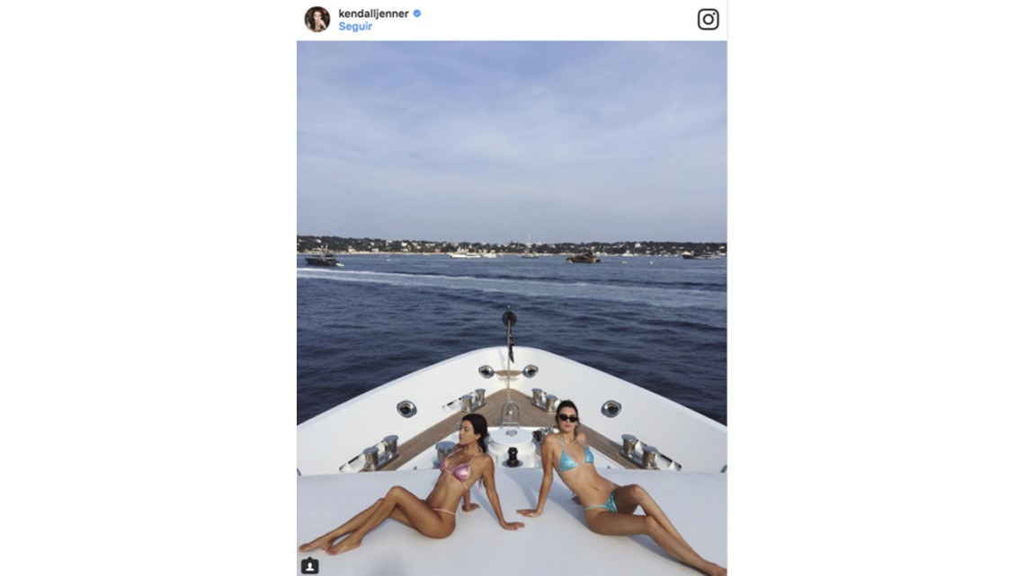 Las Kardashian-Jenner causan furor en redes sociales