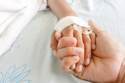 Registra EU pico de hospitalizaciones de niños por COVID-19 