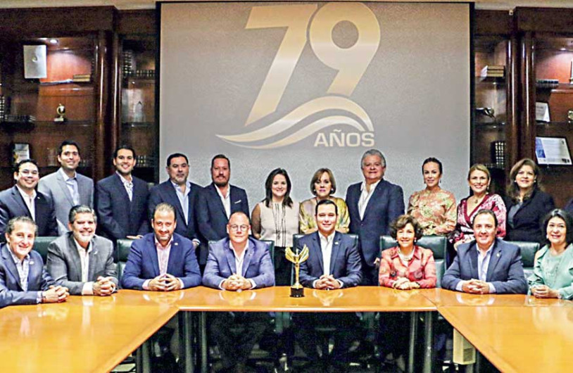 Destaca NLD en premios Latinoamérica