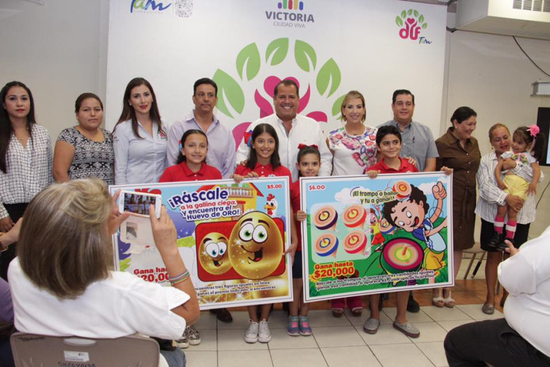 Lotería instantánea apoya a Sistema DIF Victoria