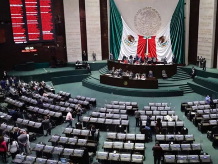 Diputados avalan eliminar fuero presidencial: pasa a Senado para discusión 
