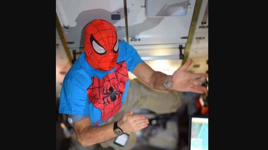 Estación Espacial Internacional celebra Halloween con divertidos disfraces 
