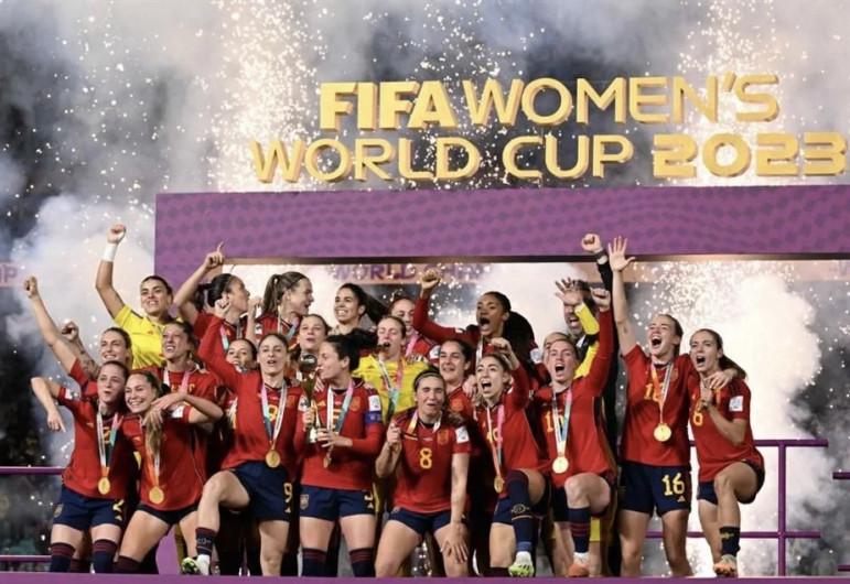 España es campeona de la Copa Mundial Femenil