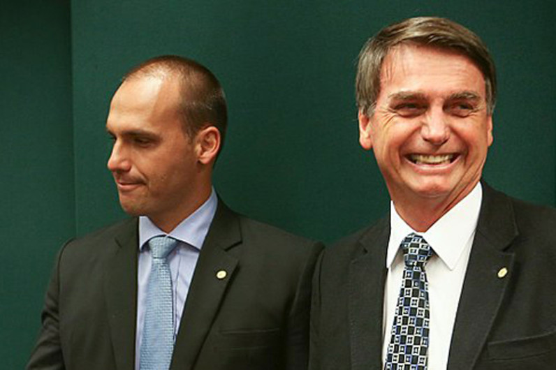 Bolsonaro nomina a su hijo Eduardo como embajador en EU
