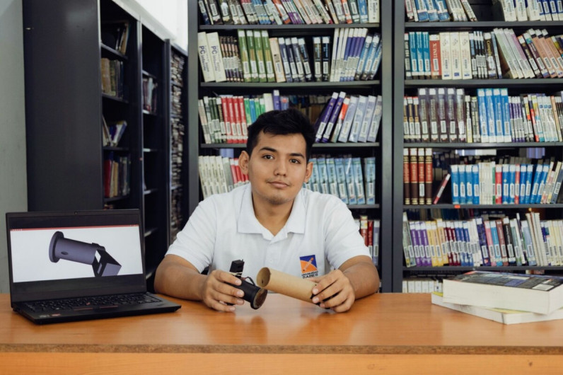 ¡Orgullo mexicano! Joven gana el Premio James Dyson con app que detecta enfermedades visuales en segundos