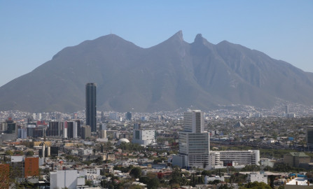 Desactivan  alerta atmosférica en zona la metropolitana de Monterrey