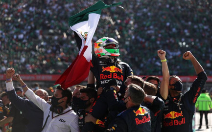 Checo Pérez termina 3° en el GP de México