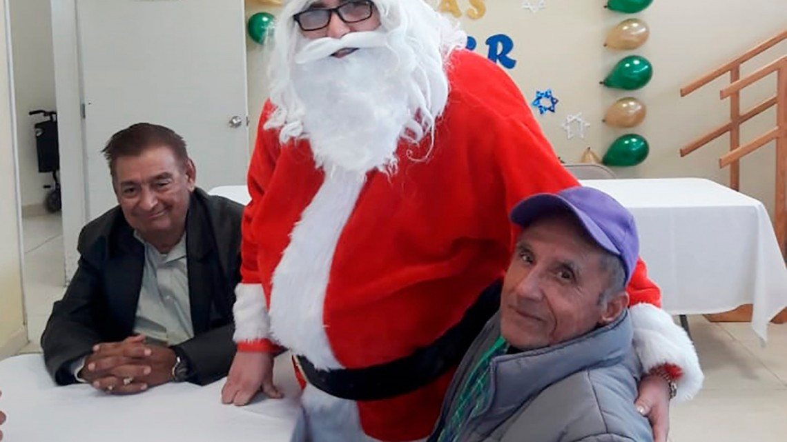 Convive Presidenta Del DIF con pacientes de la UBR